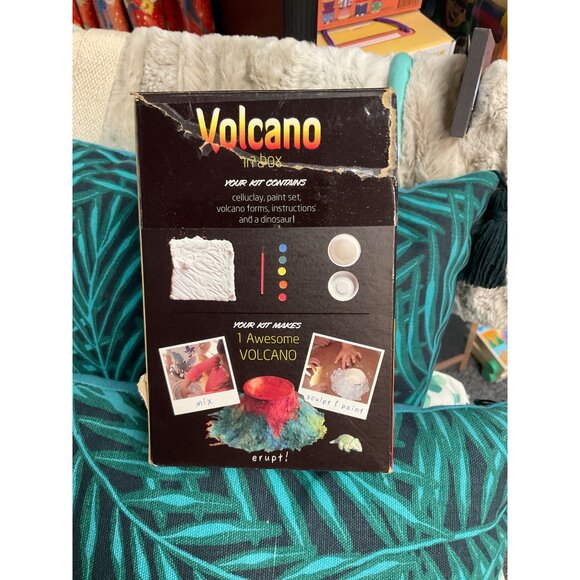 "Volcano In A Box" Science Kit For Kids Box is worn - Picture 4 of 4